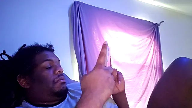 Snapshot of I_Am_KingK chatting on February 17, 2025, 9:30 pm I Am KingK online show from February 17, 2025, 9:30 pm