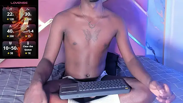 Snapshot of xBlack_Hotx chatting on May 7, 2026, 7:41 pm xBlack Hotx online show from May 7, 2026, 7:41 pm