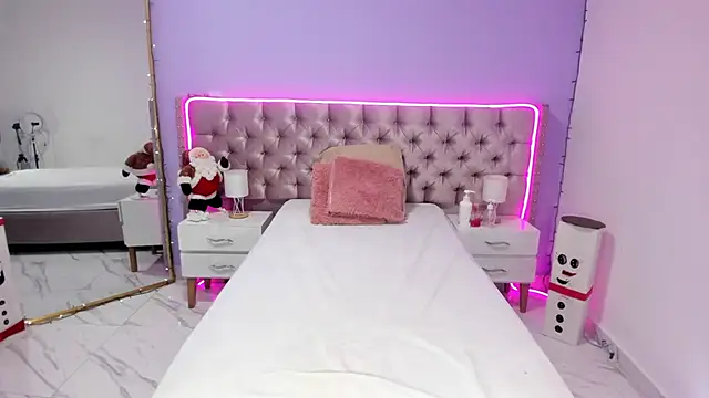 Anal Luucia online show from January 7, 2025, 11:37 am
