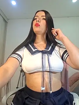 Snapshot of Anal_Luucia chatting on May 19, 2026, 12:11 pm Anal Luucia online show from May 19, 2026, 12:11 pm