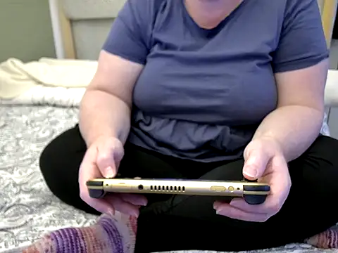 MarthaBriest online show from October 29, 2025, 6:59 am