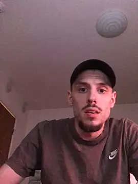 denz9209 online show from March 23, 2025, 12:36 am