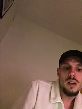 denz9209 online show from March 23, 2025, 4:27 am