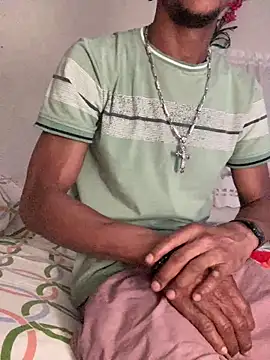 Johnras121 online show from April 14, 2026, 3:12 am