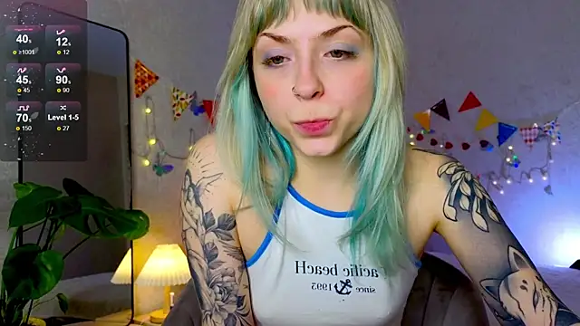 lavenderluxe online show from November 16, 2025, 7:58 am