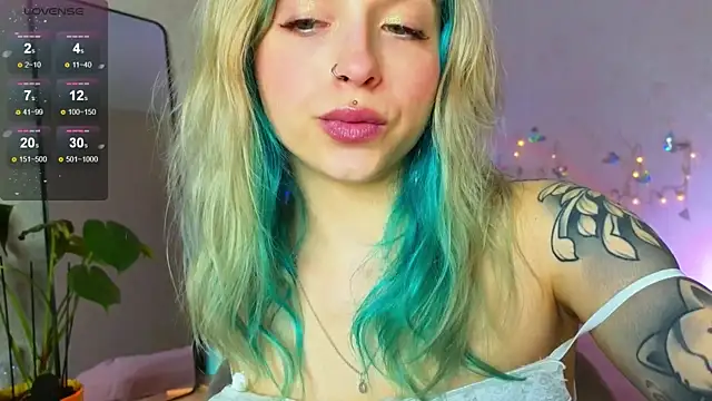 lavenderluxe online show from December 18, 2025, 11:16 am