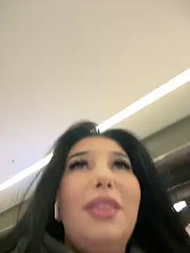 Snapshot of Tisha_Busty chatting on December 10, 2024, 1:33 pm Tisha Busty online show from December 10, 2024, 1:33 pm