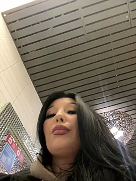 Snapshot of Tisha_Busty chatting on February 25, 2025, 4:53 pm Tisha Busty online show from February 25, 2025, 4:53 pm