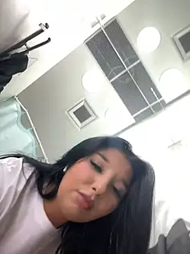 Snapshot of Tisha_Busty chatting on March 15, 2025, 4:32 pm Tisha Busty online show from March 15, 2025, 4:32 pm