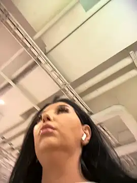 Snapshot of Tisha_Busty chatting on October 20, 2025, 1:22 pm Tisha Busty online show from October 20, 2025, 1:22 pm