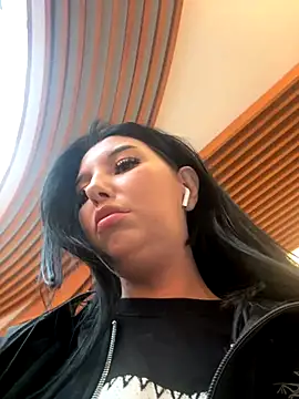 Snapshot of Tisha_Busty chatting on October 28, 2025, 10:52 am Tisha Busty online show from October 28, 2025, 10:52 am