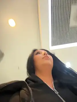 Tisha Busty online show from March 5, 2026, 1:40 pm