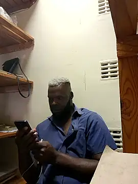 Snapshot of Touch_mysoul chatting on December 19, 2025, 8:43 am Touch mysoul online show from December 19, 2025, 8:43 am