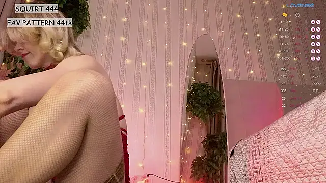 Snapshot of alissawind chatting on February 12, 2026, 3:01 am alissawind online show from February 12, 2026, 3:01 am