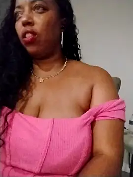 Snapshot of KittyKayla chatting on November 1, 2025, 2:46 am KittyKayla online show from November 1, 2025, 2:46 am