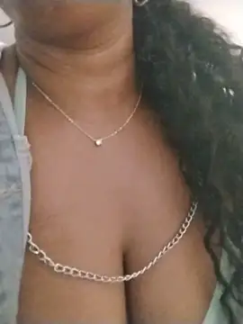 Snapshot of KittyKayla chatting on November 4, 2025, 4:44 am KittyKayla online show from November 4, 2025, 4:44 am