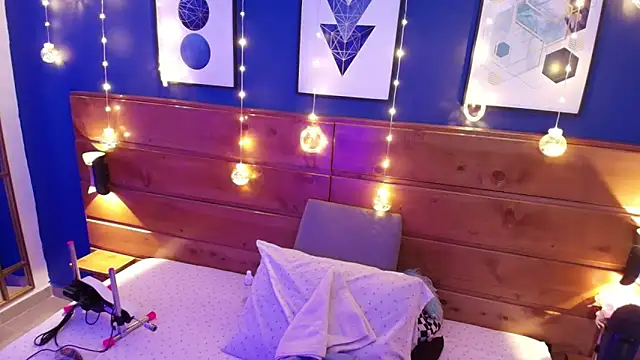 brigiitte rohan online show from December 5, 2025, 3:37 am