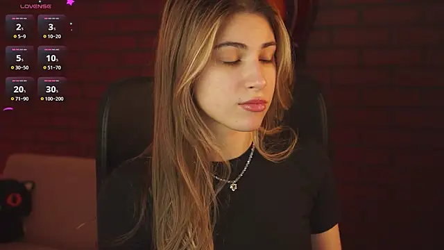 EllieCutes online show from February 7, 2025, 11:45 am