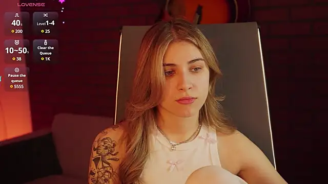 EllieCutes online show from March 10, 2025, 6:27 am