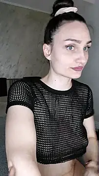 Snapshot of AliyaWade_ chatting on March 19, 2026, 7:29 pm AliyaWade online show from March 19, 2026, 7:29 pm