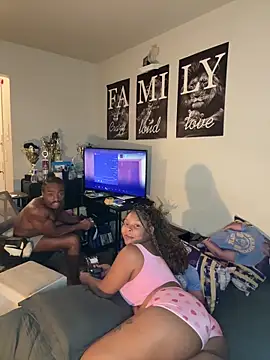 Snapshot of exotic__couple chatting on October 29, 2025, 3:09 am exotic couple online show from October 29, 2025, 3:09 am