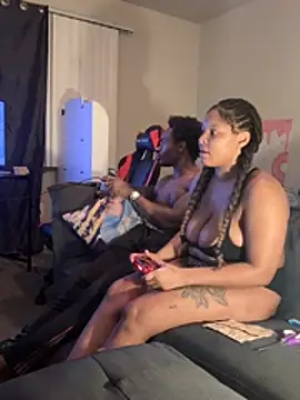 Snapshot of exotic__couple chatting on January 10, 2026, 5:53 am exotic couple online show from January 10, 2026, 5:53 am