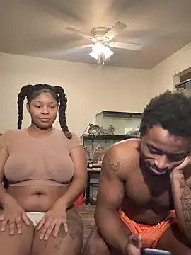 Snapshot of exotic__couple chatting on January 16, 2026, 11:31 pm exotic couple online show from January 16, 2026, 11:31 pm