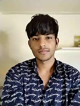Snapshot of kingkartik7 chatting on January 8, 2025, 7:34 pm kingkartik7 online show from January 8, 2025, 7:34 pm