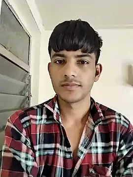Snapshot of kingkartik7 chatting on February 8, 2025, 3:42 pm kingkartik7 online show from February 8, 2025, 3:42 pm