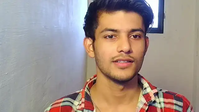 kingkartik7 online show from November 21, 2025, 7:29 am