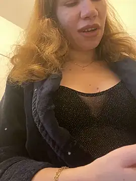 EvaRush online show from December 6, 2024, 9:10 am