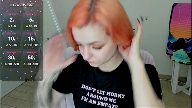 Fire Bestie online show from November 10, 2025, 1:54 pm