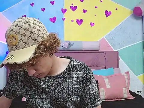 tylor boy online show from September 23, 2025, 8:34 pm