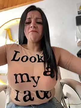 Snapshot of Milff_parkerrr chatting on February 5, 2025, 3:31 pm Milff parkerrr online show from February 5, 2025, 3:31 pm