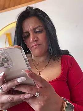 Snapshot of Milff_parkerrr chatting on February 10, 2025, 3:10 pm Milff parkerrr online show from February 10, 2025, 3:10 pm