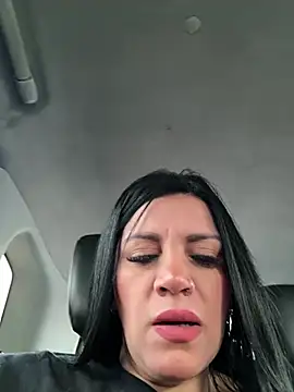 Snapshot of Milff_parkerrr chatting on February 11, 2025, 12:27 pm Milff parkerrr online show from February 11, 2025, 12:27 pm