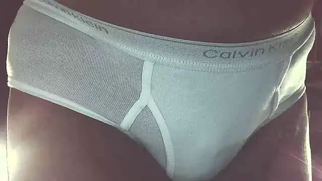 Snapshot of briefsguy4life@xh chatting on November 15, 2025, 3:48 am briefsguy4lifexh online show from November 15, 2025, 3:48 am