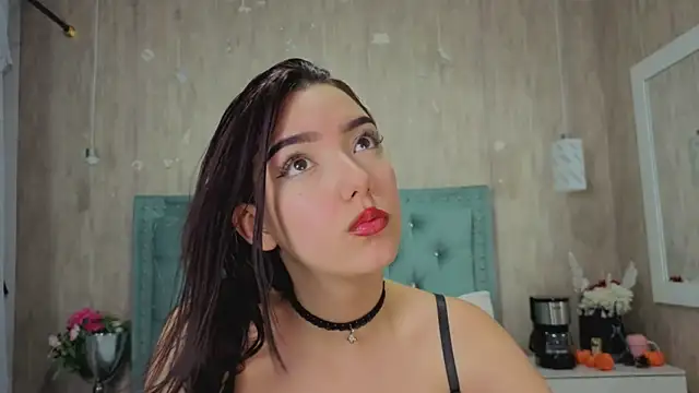 Snapshot of Marcelaa_fox chatting on February 9, 2026, 8:13 pm Marcelaa fox online show from February 9, 2026, 8:13 pm