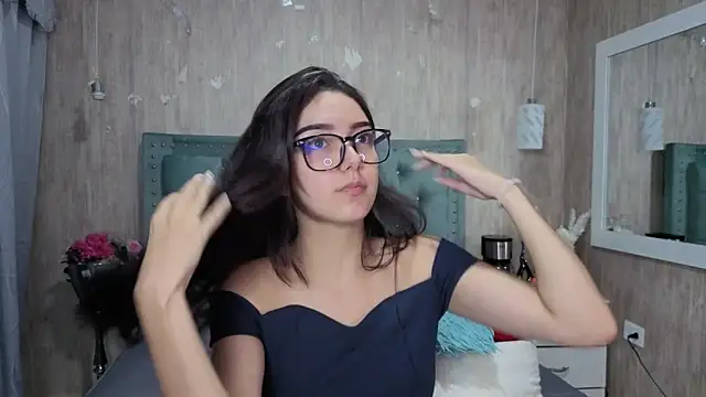 Marcelaa fox online show from May 20, 2026, 8:15 pm