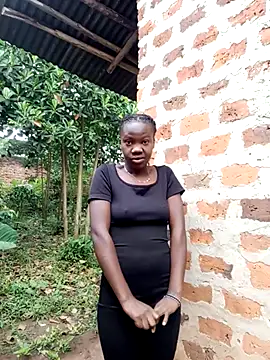 Black juicy24 online show from December 23, 2025, 4:32 am