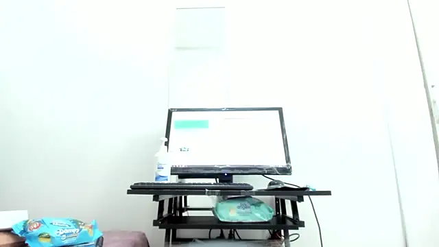 Snapshot of Dalia_20 chatting on September 11, 2025, 12:00 am Dalia 20 online show from September 11, 2025, 12:00 am