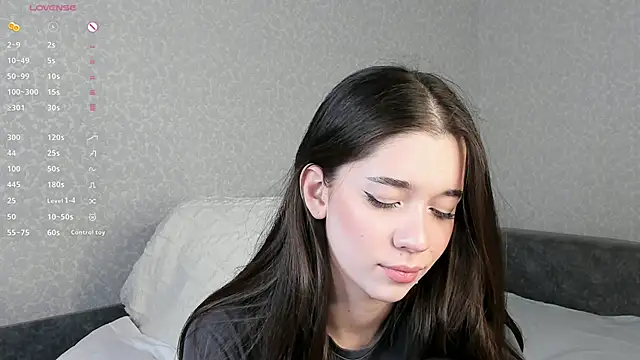 Snapshot of Butterflys1268 chatting on February 2, 2025, 11:11 pm Butterflys1268 online show from February 2, 2025, 11:11 pm