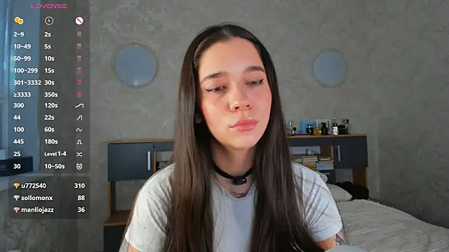 Snapshot of Butterflys1268 chatting on July 7, 2026, 6:47 am Butterflys1268 online show from July 7, 2026, 6:47 am