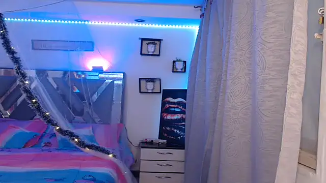 Snapshot of Steisyromero7 chatting on December 15, 2025, 1:15 pm Steisyromero7 online show from December 15, 2025, 1:15 pm