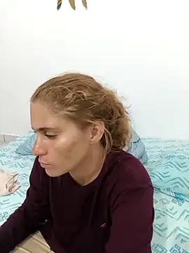 Scarlett-Leh online show from December 19, 2025, 9:55 pm