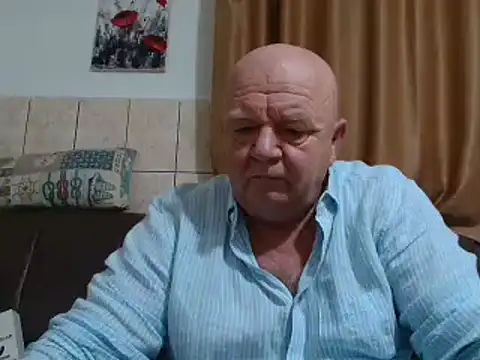 Snapshot of fullballs6 chatting on December 15, 2024, 1:13 am fullballs6 online show from December 15, 2024, 1:13 am