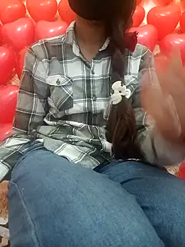 Snapshot of ks536191 chatting on February 7, 2025, 5:41 am ks536191 online show from February 7, 2025, 5:41 am