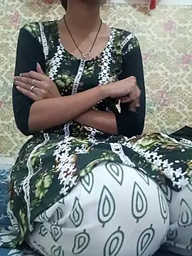 Snapshot of ks536191 chatting on February 24, 2025, 4:49 am ks536191 online show from February 24, 2025, 4:49 am