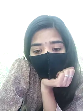 Snapshot of ks536191 chatting on March 18, 2025, 5:20 am ks536191 online show from March 18, 2025, 5:20 am