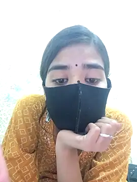 Snapshot of ks536191 chatting on March 19, 2025, 6:35 am ks536191 online show from March 19, 2025, 6:35 am